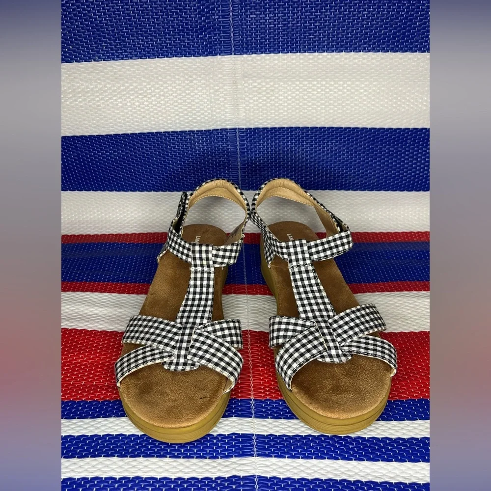 NEW Lands' End Women's Comfort Adjustable Gingham Sandals - Megan Gingham Style